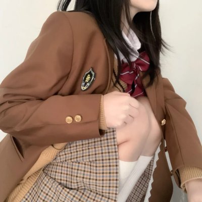 榆木湖边的房子